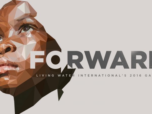 <span>Forward Gala</span><i>→</i>