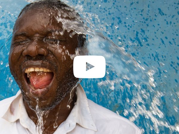 <span>Pastor David’s Story</span><i>→</i>